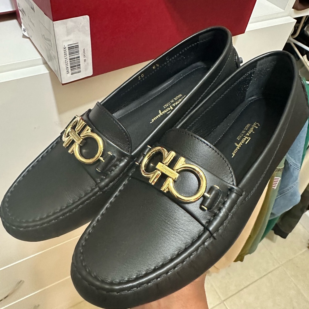 Ferragamo Leather Drivers 🖤